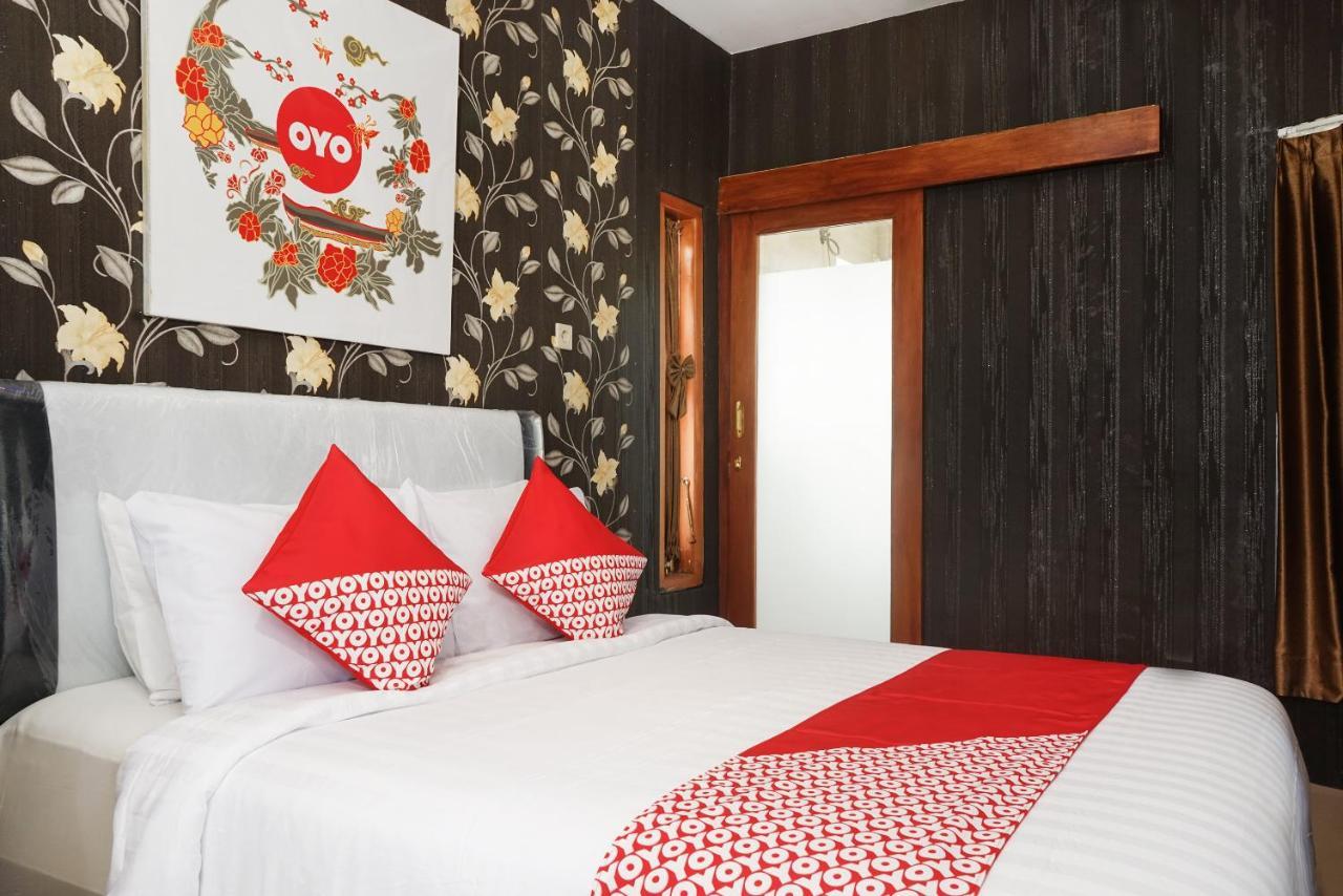 Baturetno Super Oyo 444 Rafitha Homestay מראה חיצוני תמונה