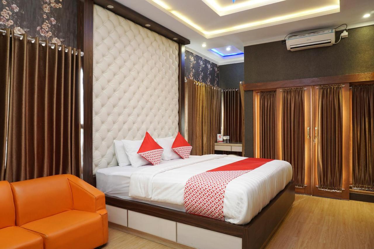 Baturetno Super Oyo 444 Rafitha Homestay מראה חיצוני תמונה